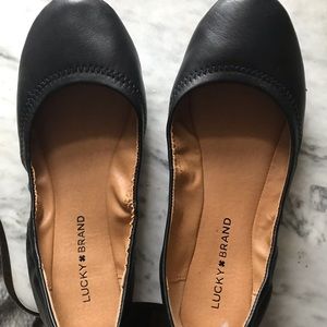 Lucky Brand Emmie ballerina style flats
